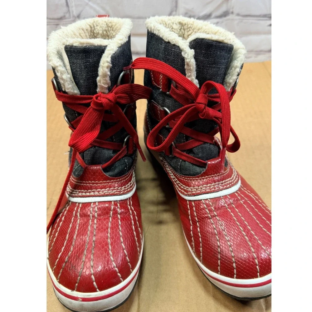 Sorel Winter Snow Boots Kids 5 Red Waterproof Duck Boots Outdoor NL1530-986
